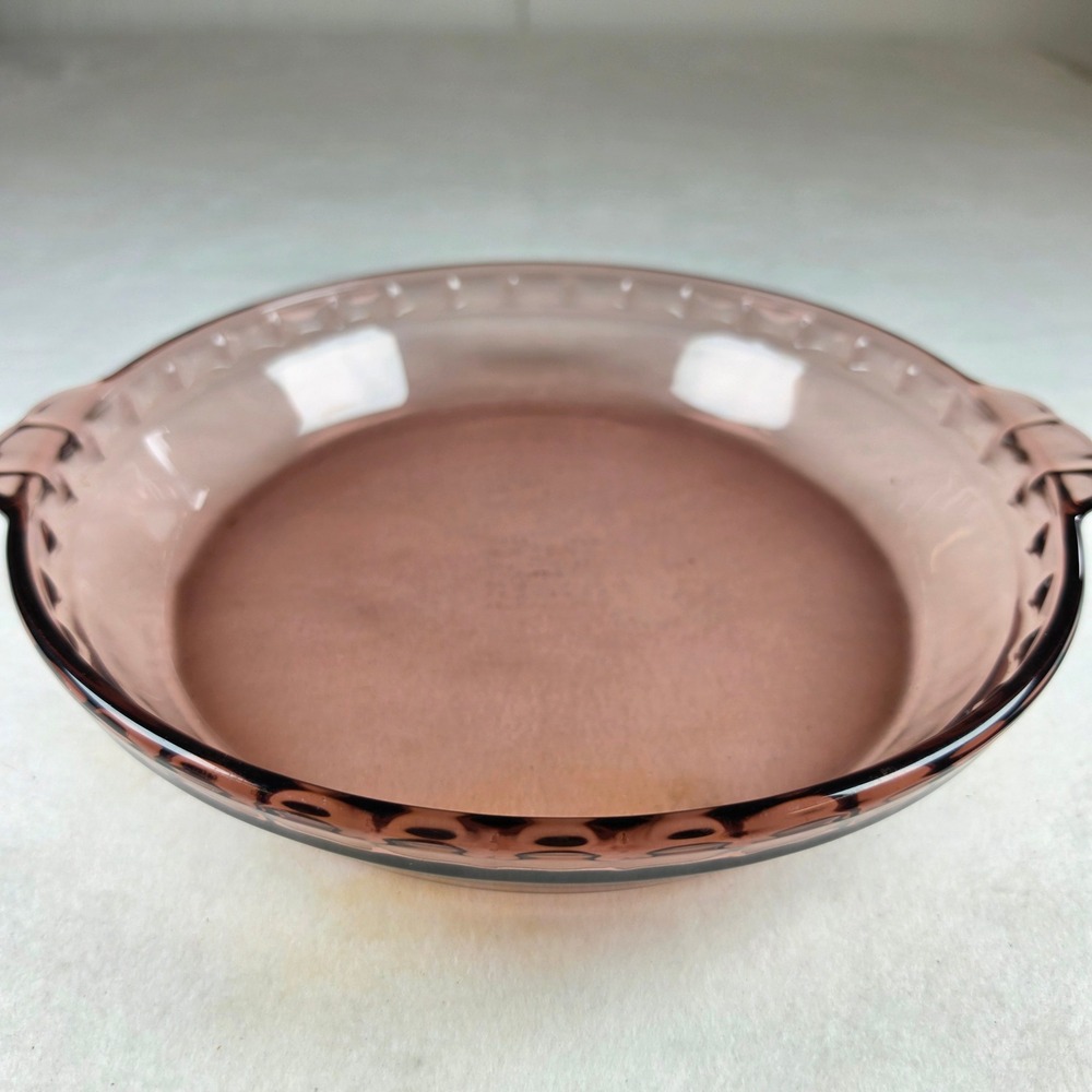 Vintage Pyrex Cranberry Glass Pie Plate 229 24cm Baking Dish Corning USA